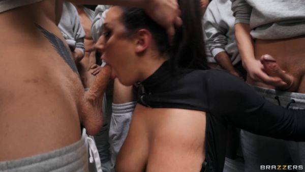 Popping Off - The Best Of Cumshots! With Adriana Chechik, Michael Vegas, Jordi El Nino Polla, Johnny Sins, Robby Apples, Abigail Mac, Celtic Iron, Charles Dera, Abella Danger, Alexis Fawx, Luna Star, Angela White, Keiran Lee, Johnny Goodluck, Danny D, Kir - hotmovs.com - Australia on poweredporn.com