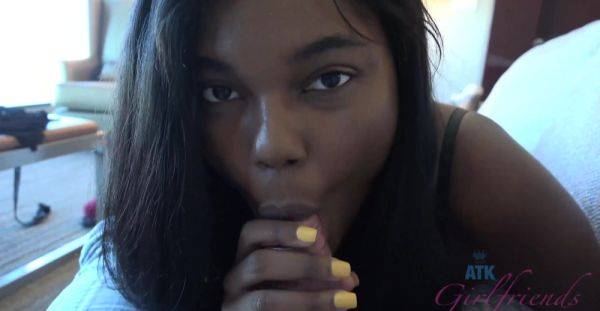 Amateur chicks share homemade amateur POV in sexy blowjob scenes - alphaporno.com on poweredporn.com