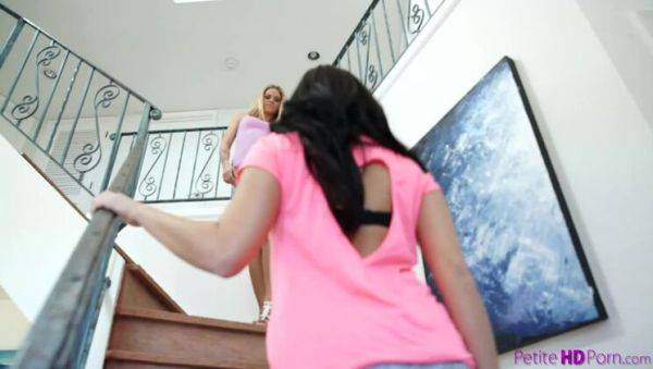 Sugar And Spice - S8:E4 - porntry.com on poweredporn.com