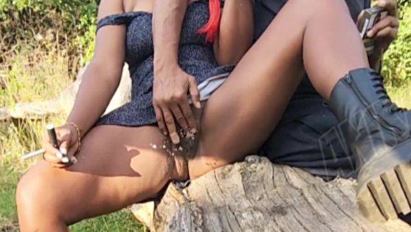 Guy Park - I Seduced A Guy In A Public Park - He Made Me Squirt And Fucked Me - desi-porntube.com - India on poweredporn.com