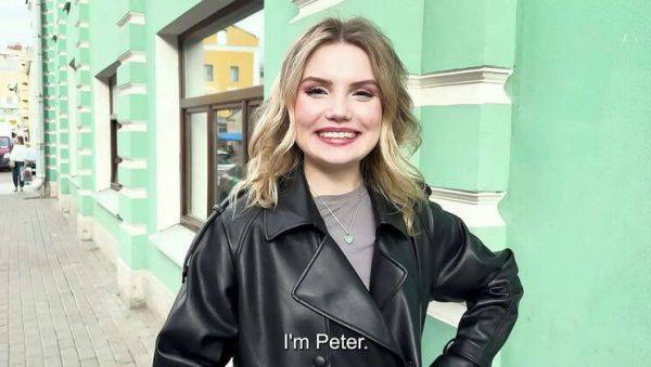 Fucking a Hot Blonde Stranger in Under an Hour - xxxfiles.com on poweredporn.com