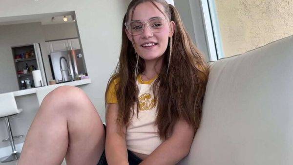 Juniper Ren Gives Step Dad a Sexy Treat - xxxfiles.com on poweredporn.com