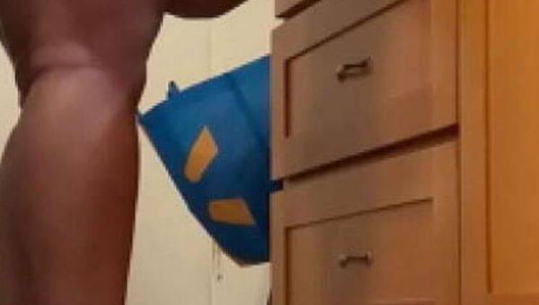 Bigdickenergy258 Gives Remiskye a Creamy Breakfast - porntry.com on poweredporn.com