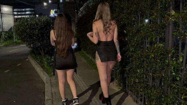 Molly Smith Meets a Stranger for Wild Sex - veryfreeporn.com - Mexico on poweredporn.com