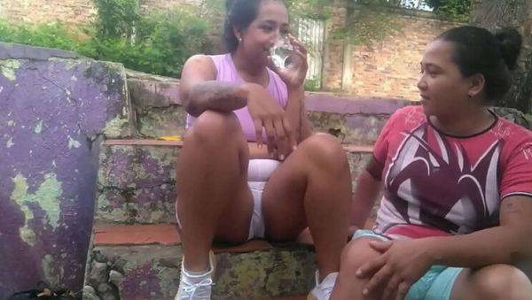 Neighborhood Wife Asks for Water and Gets Pussy Licked - xxxfiles.com on poweredporn.com