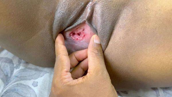 Fucking Hot Girlfriend Aaraddya and Her Horny Stepmom - veryfreeporn.com on poweredporn.com