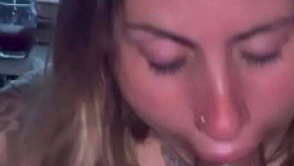 Blonde Slut Deepvane Sucks Brunilove's Cock - veryfreeporn.com on poweredporn.com