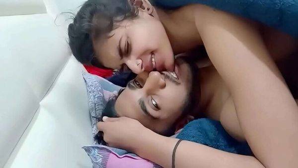 Indian Bhabhi Tannubhabhi Enjoys Loud Moaning Sex with Ex - porntry.com - India on poweredporn.com