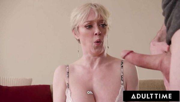 Hot Mom Dee Williams Fucks Stepdad While Sophia Sterling Watches! - xxxfiles.com on poweredporn.com