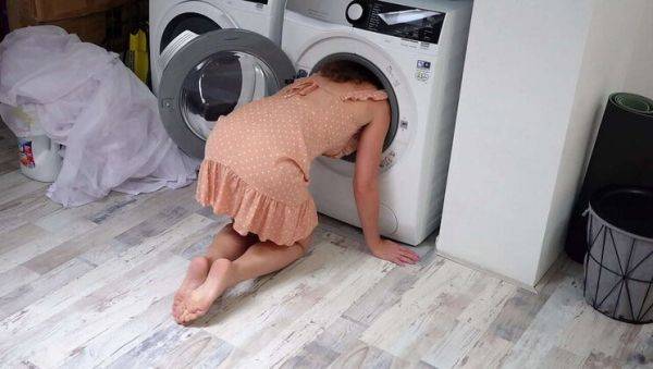 Stuck in the Act: Stepmom Gets a Creamy Surprise! - xxxfiles.com on poweredporn.com