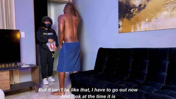 Colombian Delivery Chick Pays with Sex After Being Late with Order - xxxfiles.com - Mexico - Usa - Brazil - Spain - Colombia on poweredporn.com