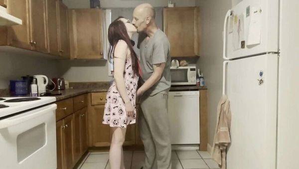 Family Secret: A Late-Night Compromise - porntry.com on poweredporn.com