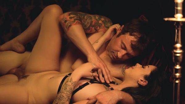 Bella Luna In The Conjuring - upornia.com on poweredporn.com