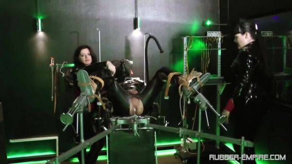 Lady Isis In The Rubber Object Part 1 - videohdzog.com on poweredporn.com