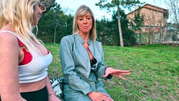 Kyara takes Emmy to total lust... - hotmovs.com on poweredporn.com