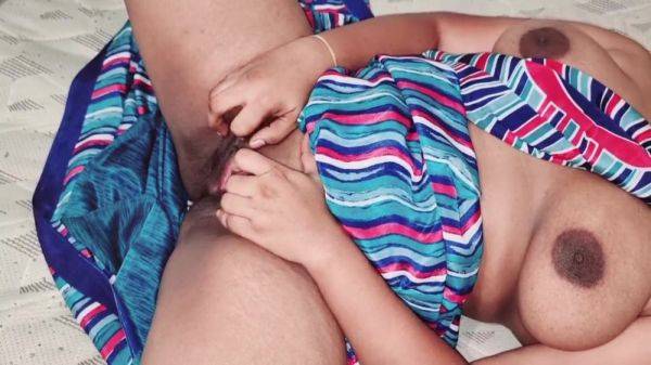 Teacher In Hot Saree - hclips.com on poweredporn.com