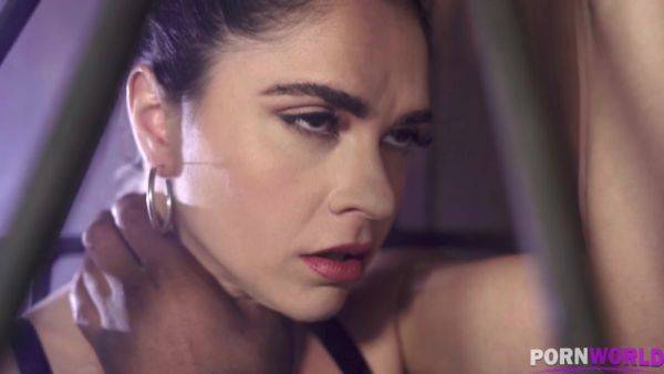 Caged To Suck - PornWorld - hotmovs.com - Spain on poweredporn.com