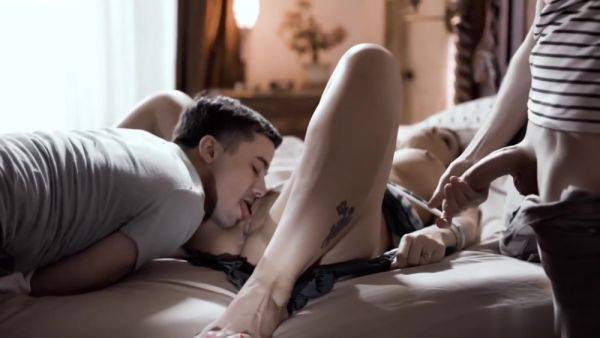 Syren Demer - Taking Care Of Mom Full Hd - Streamhub.ink - upornia.com on poweredporn.com