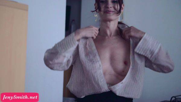 We decided to play a board game and prank a friend. - txxx.com on poweredporn.com