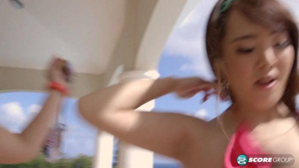 Score Girls Around The World - hotmovs.com on poweredporn.com