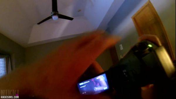 Nikki Batter Up Video - hotmovs.com on poweredporn.com