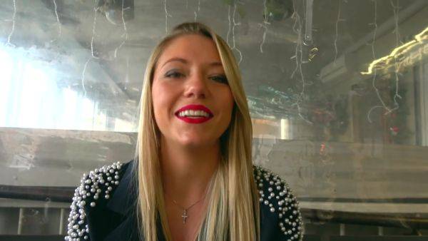 An atomic bomb in Cassis! - hotmovs.com on poweredporn.com