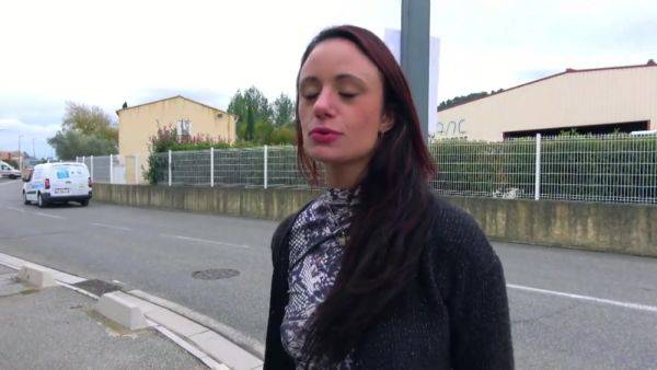 Everything is good with the beautiful Soraya, 29 years old! - hotmovs.com on poweredporn.com