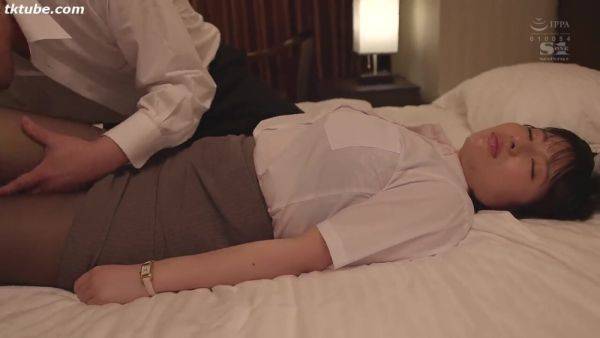 NCTFQBTUAEKLMEBPZG040040ESSIS883 - senzuri.tube - Japan on poweredporn.com