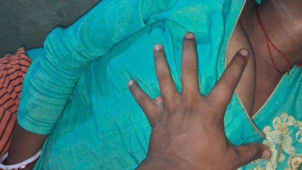 Pakistani Girls Phudi Me Deck In Home Sexual With Indian Boyfriend Enjoy - desi-porntube.com - India - Pakistan on poweredporn.com