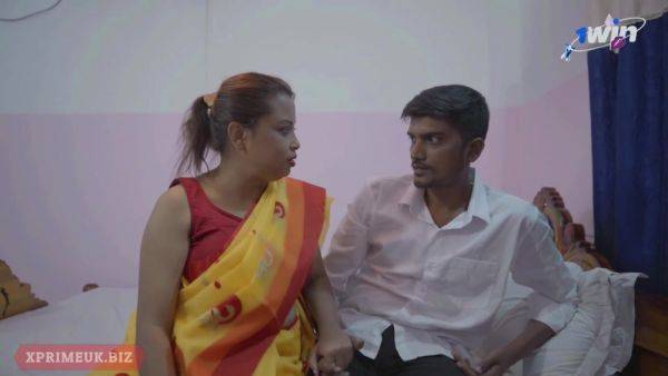 Desi Cheating Wife Fucks Stranger - desi-porntube.com on poweredporn.com