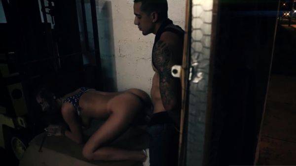 Outdoor oiled hd and amateur milf bondage Good thing she - drtuber.com on poweredporn.com