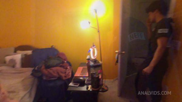 Please Fuck My Ass Daddy! Stepdad Training Daughter's Ass For Pissy Roleplay Part 2! (Jessae Rosae x Savory Father) - PissVids - hotmovs.com on poweredporn.com