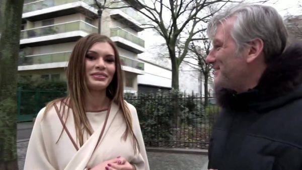 Kitana, 30 years old, class in its purest form ... - hotmovs.com on poweredporn.com