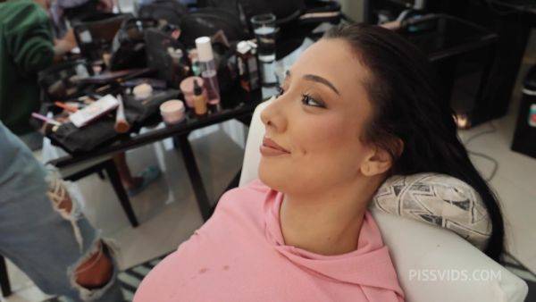 Behind the Scene from The Voluptuous Victoria Beatriz deep throat with Dap pee drink and Hot brazilian piss drinking Natasha Rios gets hardcore anal fucking with DAP 0% Pussy - PissVids - hotmovs.com - Brazil on poweredporn.com