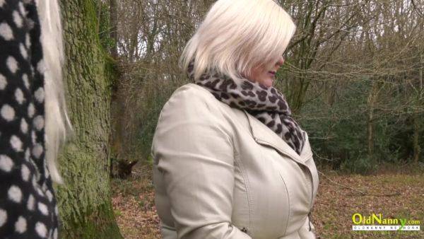 Leak lesbian party starts in nature - sunporno.com on poweredporn.com