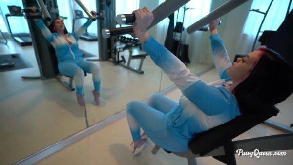 PAWGQueen Ryan Smiles Face Fucking after the Gym - hotmovs.com on poweredporn.com