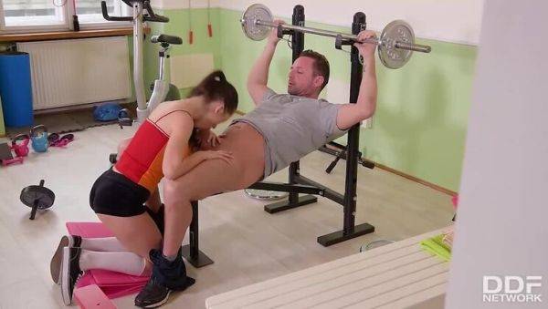 Sweaty Teens Get Naughty with Sasha Rose in the Fitness Center: Big Tits & Shaved - xxxfiles.com - Russia on poweredporn.com