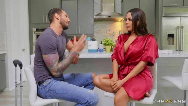 Luna Star - Pounding My Husband's Best Friend - veryfreeporn.com on poweredporn.com