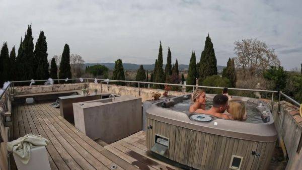 A big cock or nothing for Ashley and Rose... - hotmovs.com on poweredporn.com