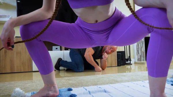 Stepmom Lolly Dames enjoys getting her ass drilled by her lazy stepson Nicky Rebel - AnalMom - sexu.com on poweredporn.com