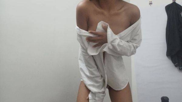 Naughty Black Woman Masturbating Her Fleshy Pussy Until She Ejaculates - desi-porntube.com - India on poweredporn.com