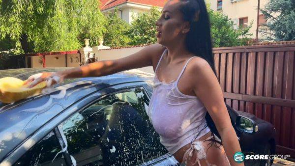 Helen Star: Workin' At The Car Wash - hotmovs.com on poweredporn.com