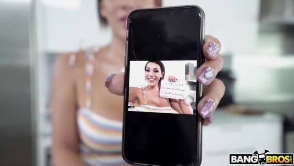 Valentina Jewels's Blowjob Adventure on r/RandomActsOfBlowjobs / 10.18.2019 - veryfreeporn.com on poweredporn.com