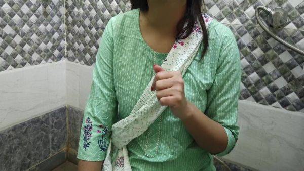 Indian Beautiful Fucked Step Mother Naughty Stepson Alone At Home Fuck Cum In Mouth In Washroom Real Orgasam - hotmovs.com - India on poweredporn.com