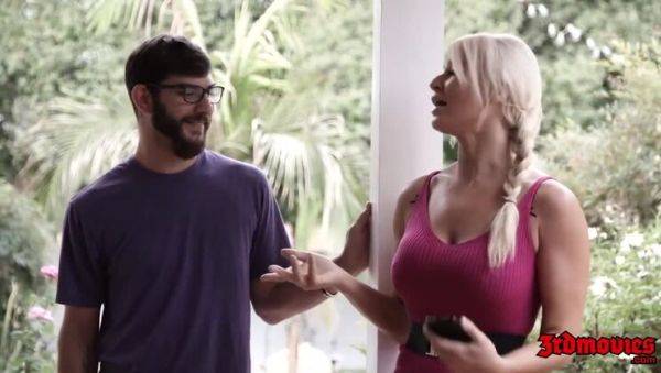 Big-Titted Blonde MILF London River Gets Naughty With Logan Long - veryfreeporn.com on poweredporn.com