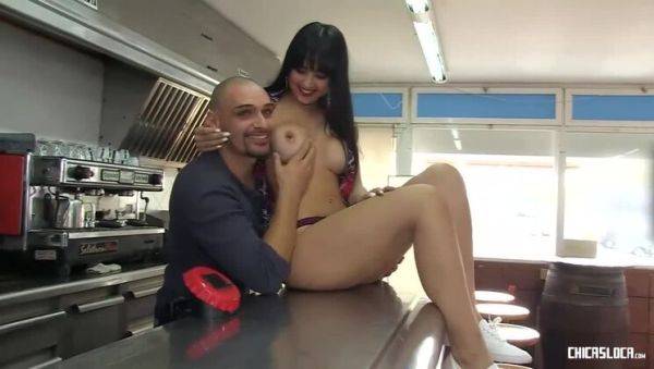 Large-breasted brunette Latina Alba De Silva's debut porn scene in an eatery - veryfreeporn.com on poweredporn.com