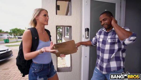 Blonde Interracial Encounter: Brickzilla's Deep Throat - porntry.com on poweredporn.com