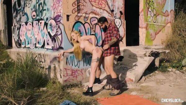 Big-breasted babe Helena Valentine gets fucked outside & cum on tits - xxxfiles.com - Hungary on poweredporn.com