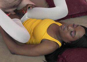 ChickPass - Ebony babe Melody Cummings rips her pantyhose to fuck Logan - hclips.com on poweredporn.com