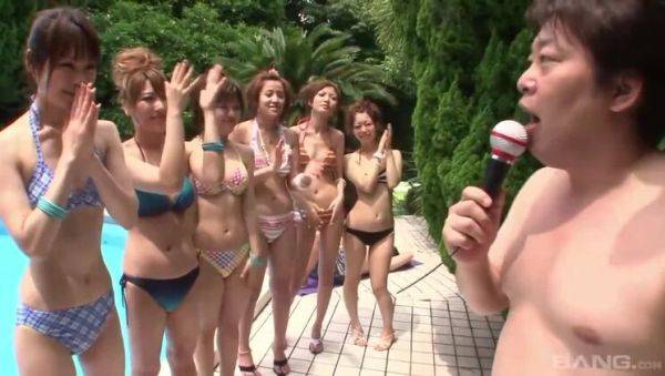 Japanese and Asian Teens Compete in Hairy Deepthroat Contest Outdoors - porntry.com - Japan on poweredporn.com